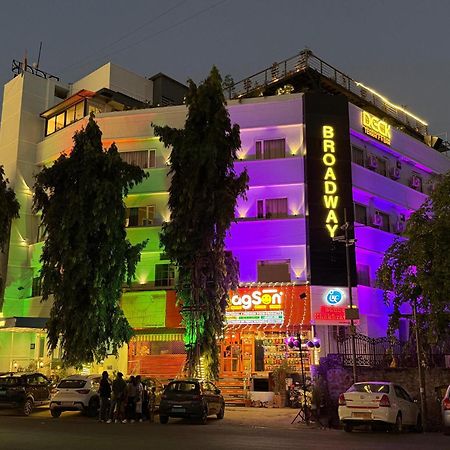 Hotel Broadway Udaipur Exterior photo